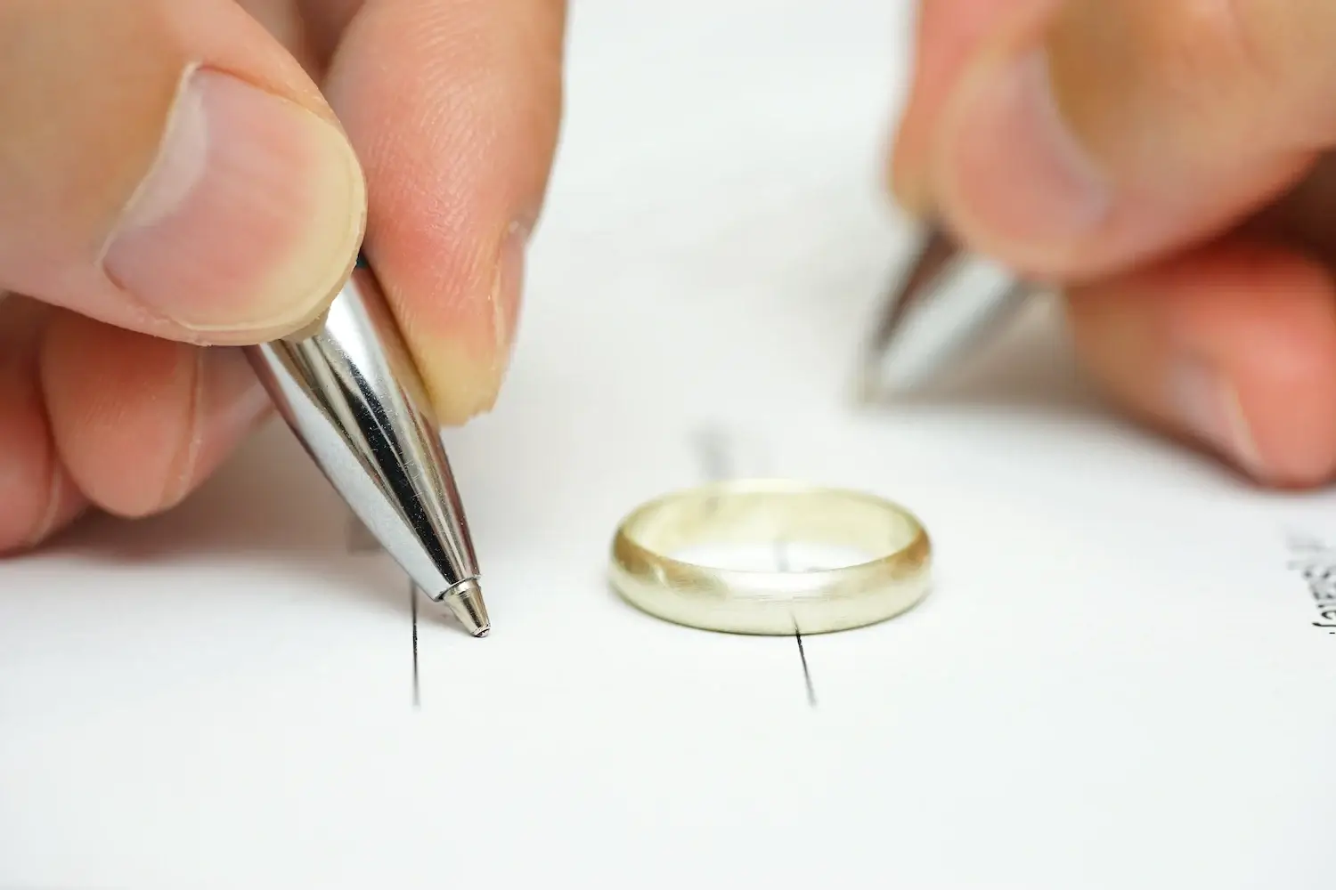 Strengthening Your Position in Divorce Negotiations with Professional Mediation Long Eaton